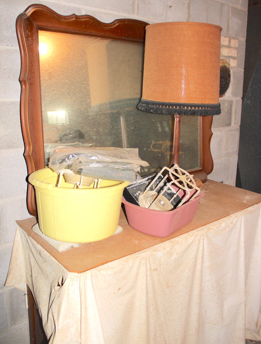 Image for INCREDIBLE 2-RING ESTATE AUCTION