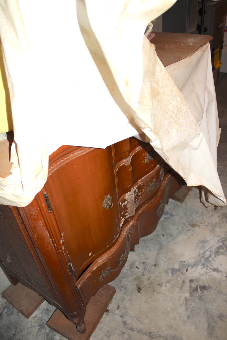 Image for INCREDIBLE 2-RING ESTATE AUCTION