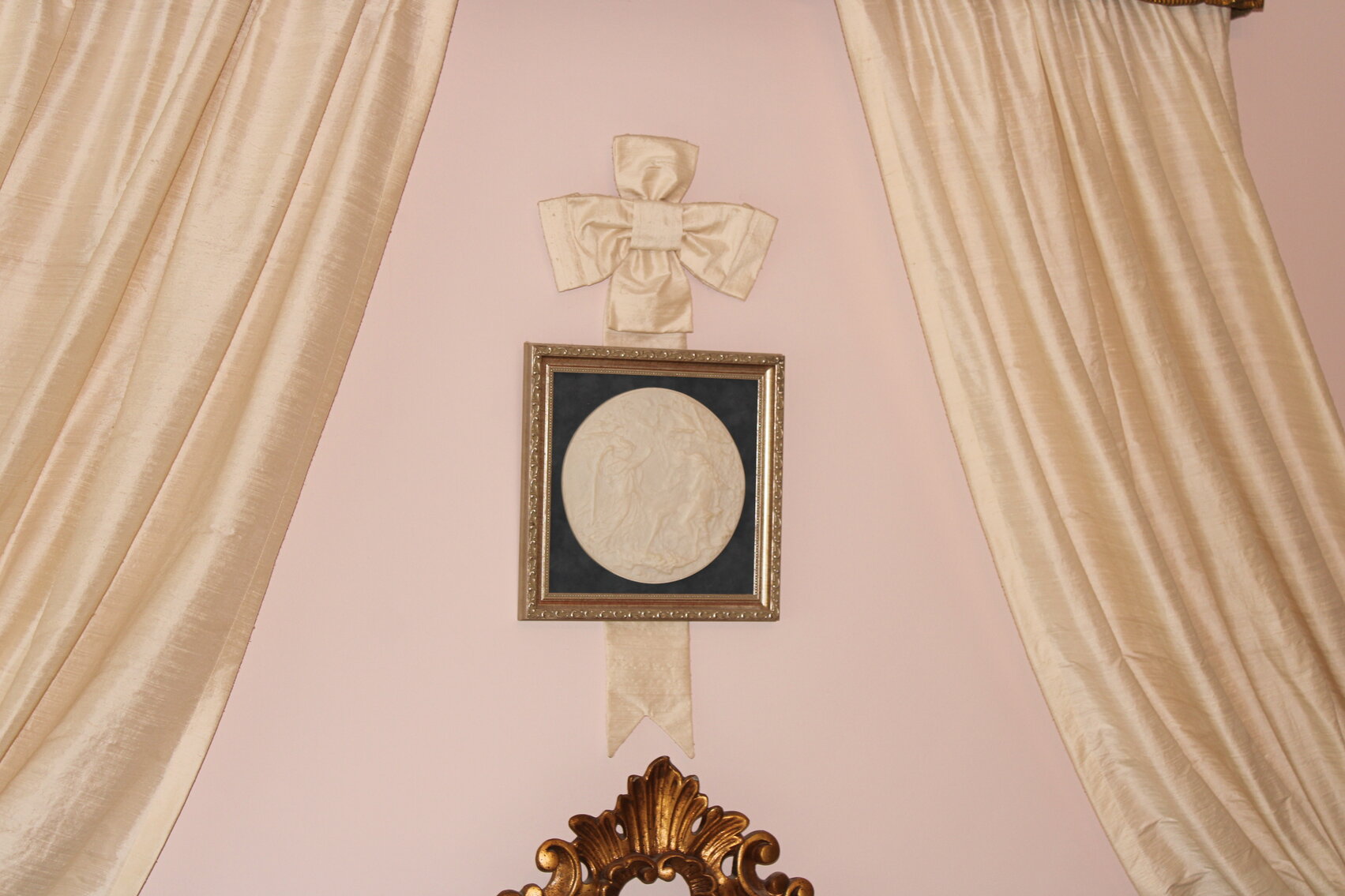 Image for INCREDIBLE 2-RING ESTATE AUCTION