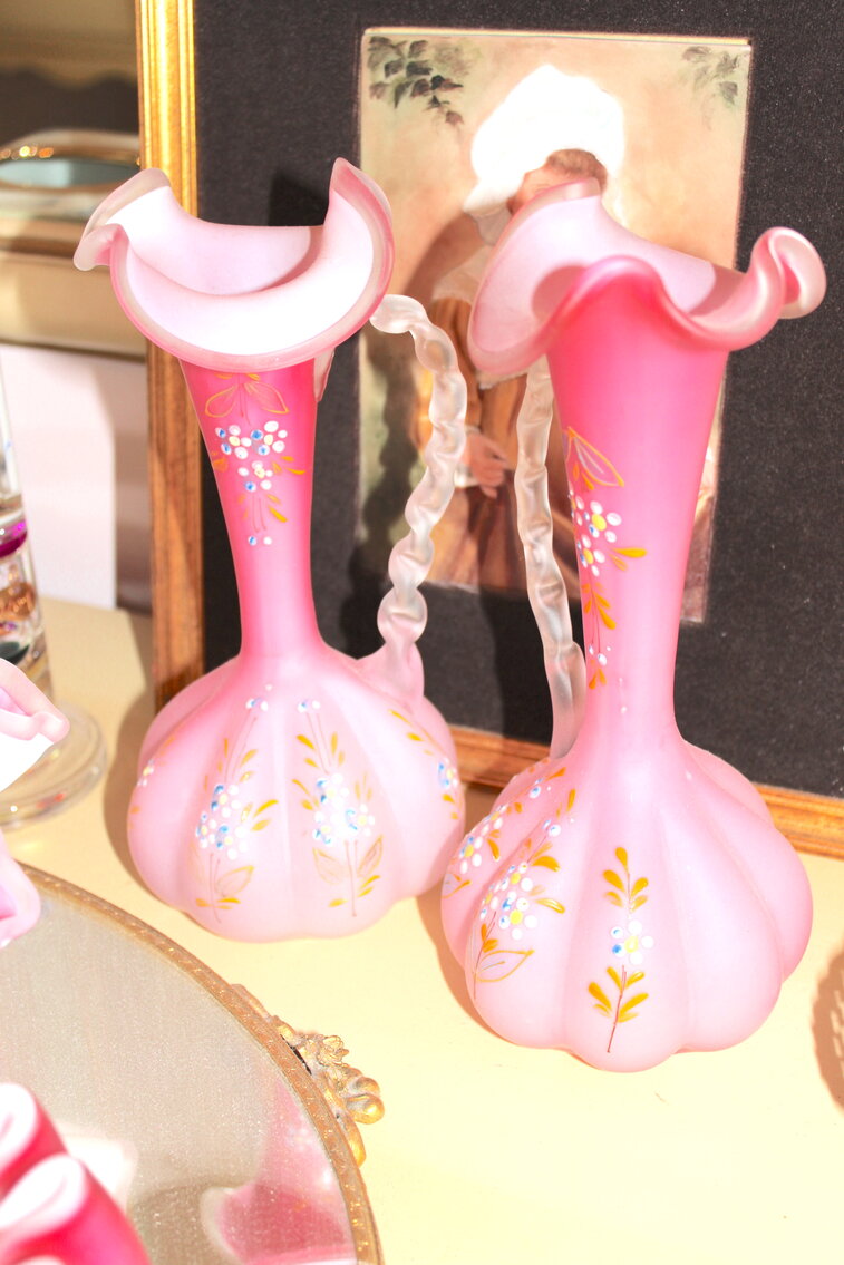 Image for INCREDIBLE 2-RING ESTATE AUCTION