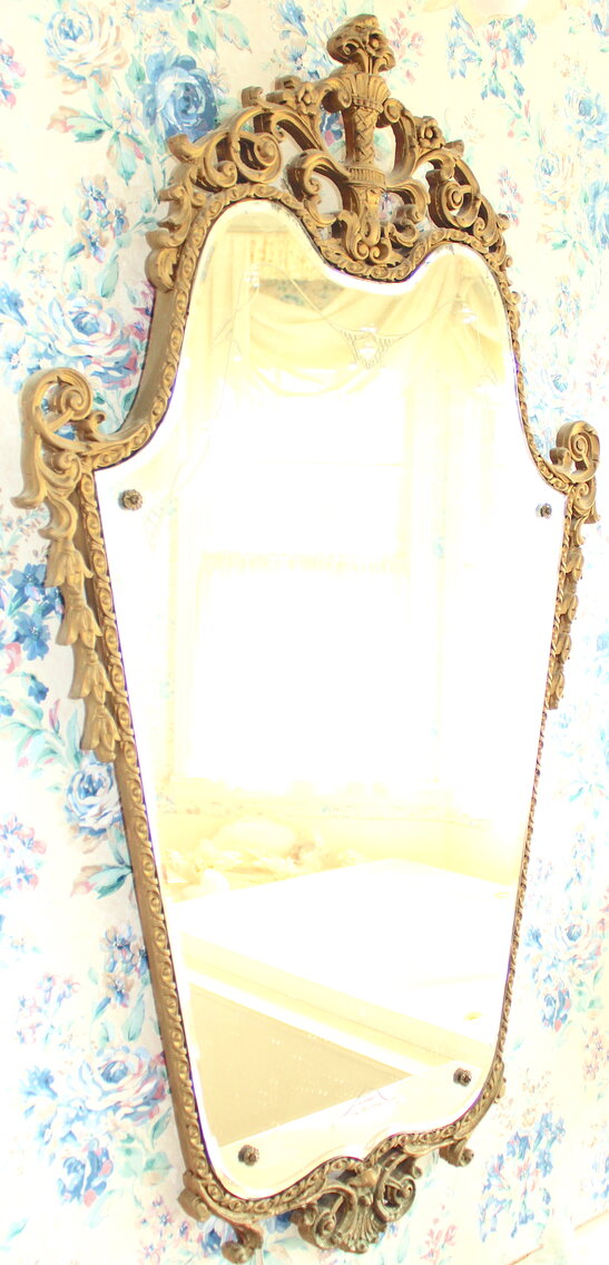 Image for INCREDIBLE 2-RING ESTATE AUCTION