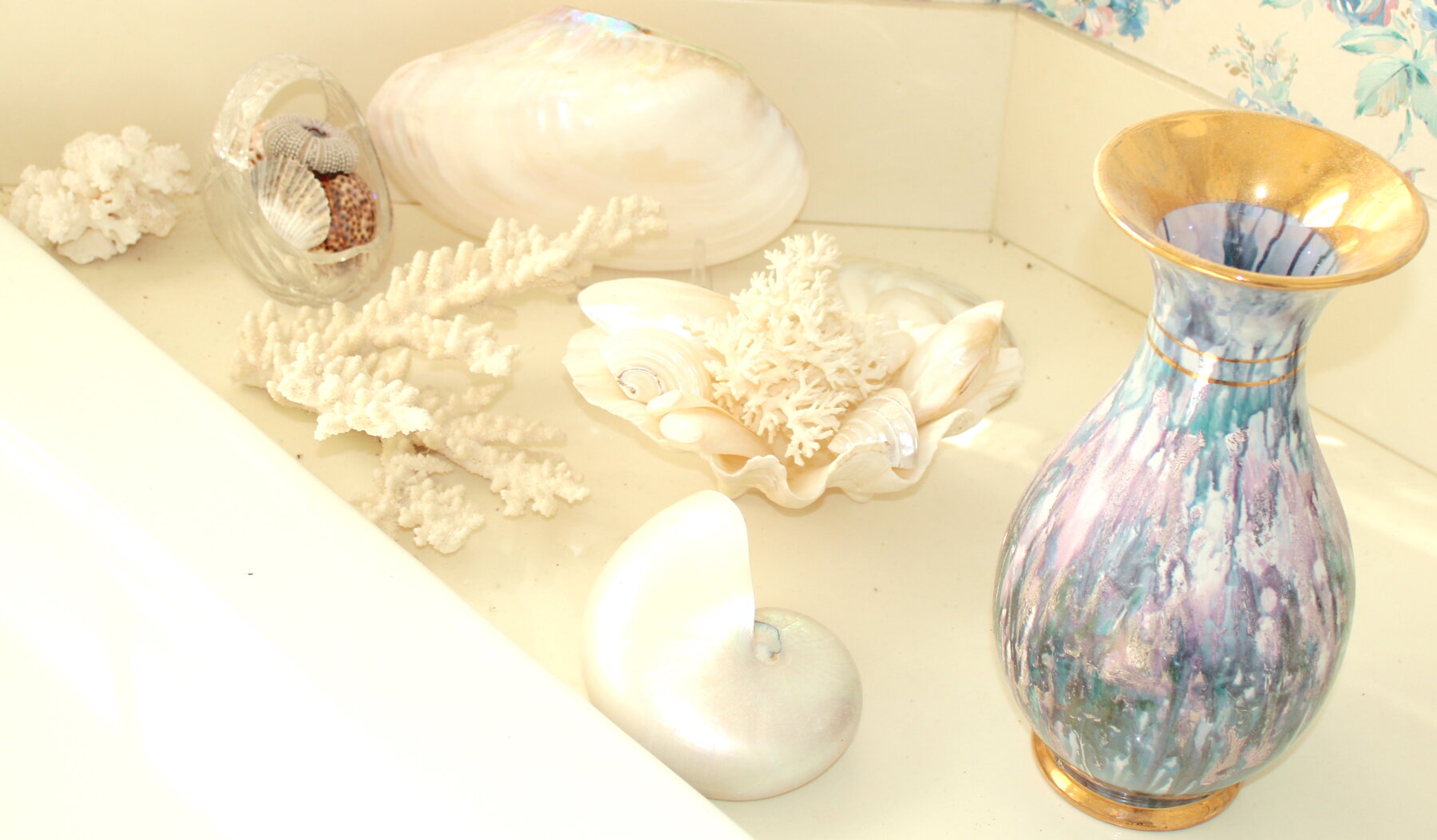 Image for INCREDIBLE 2-RING ESTATE AUCTION