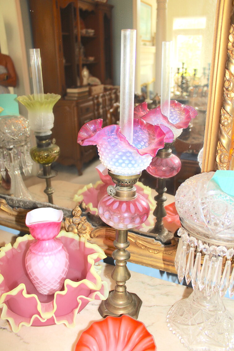 Image for INCREDIBLE 2-RING ESTATE AUCTION