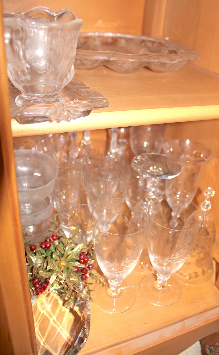 Image for INCREDIBLE 2-RING ESTATE AUCTION