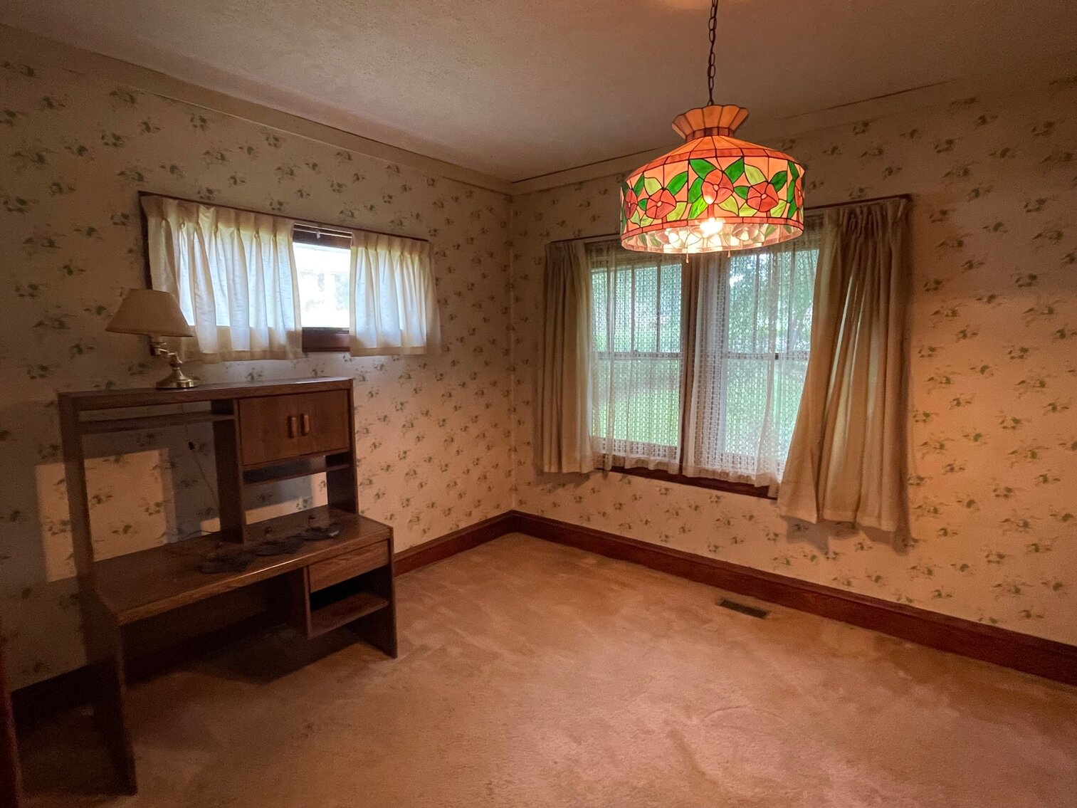 Image for SOLD $41,800 - 3 Bedroom in the South Hills Selling to the Highest Bidder