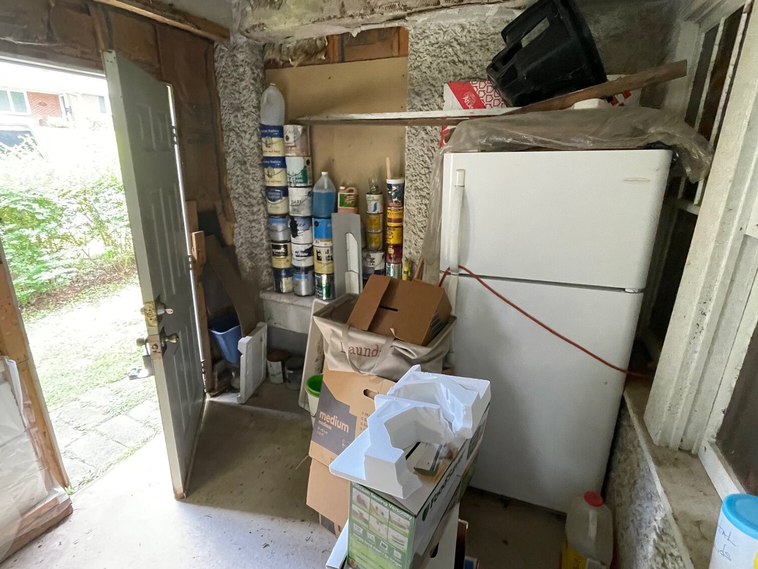 Image for SOLD $41,800 - 3 Bedroom in the South Hills Selling to the Highest Bidder