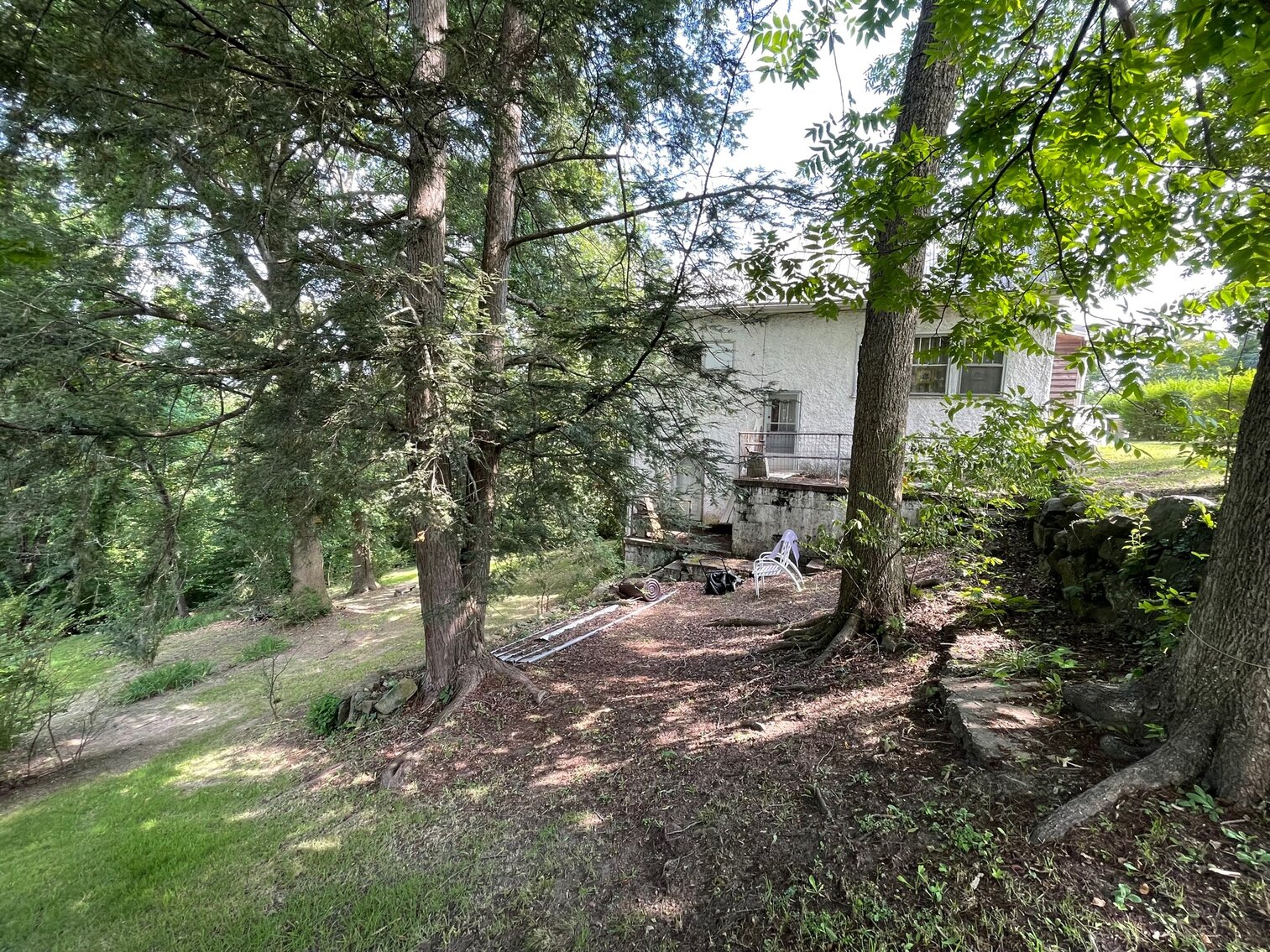 Image for SOLD $41,800 - 3 Bedroom in the South Hills Selling to the Highest Bidder