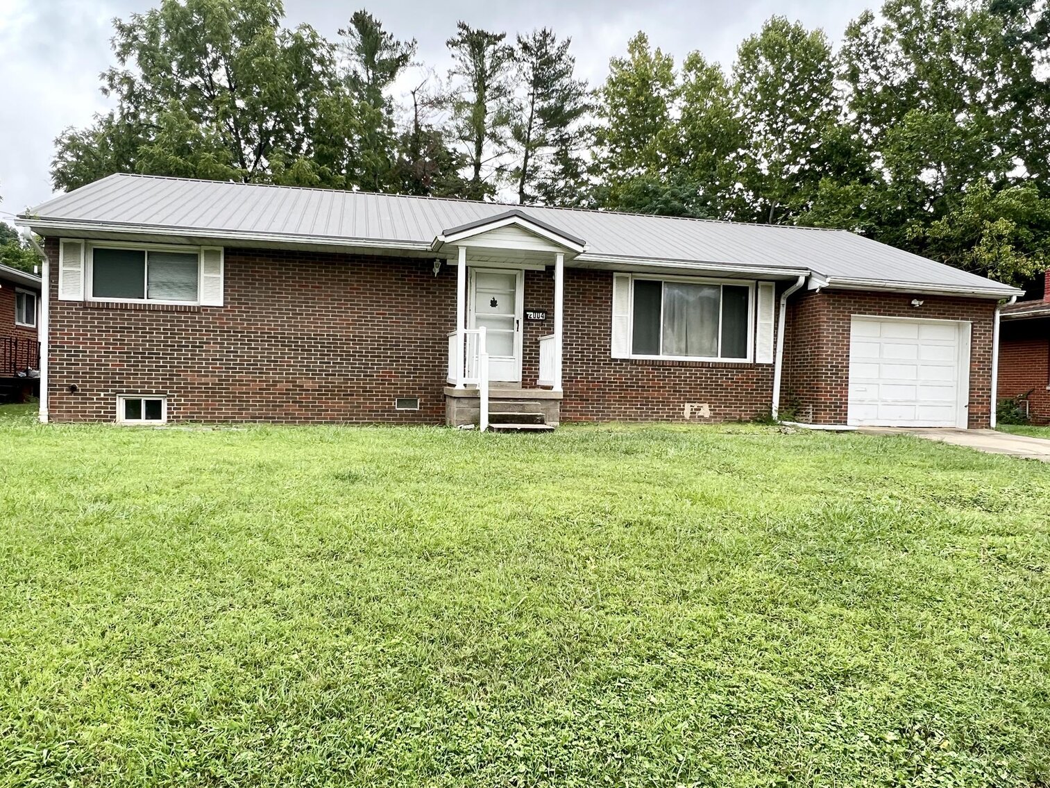 Image for SOLD $90,200 - 3 Bedroom Brick Ranch in Wonderful Neighborhood