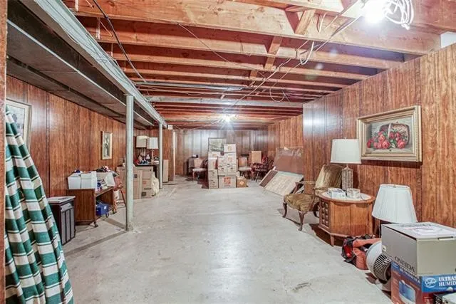 Image for ESTATE AUCTION