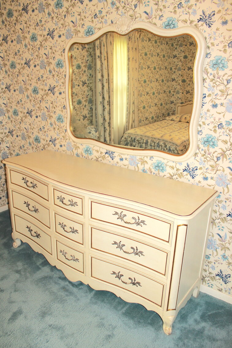 Image for ESTATE AUCTION