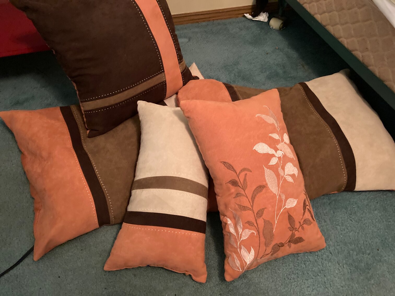 Throw Pillows