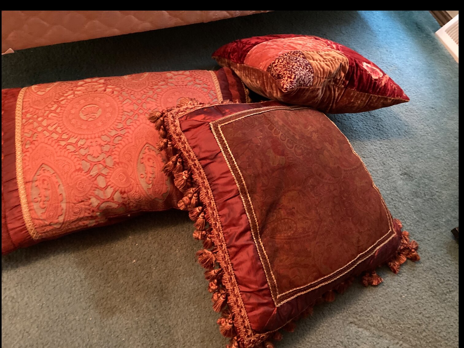 Red Throw Pillows