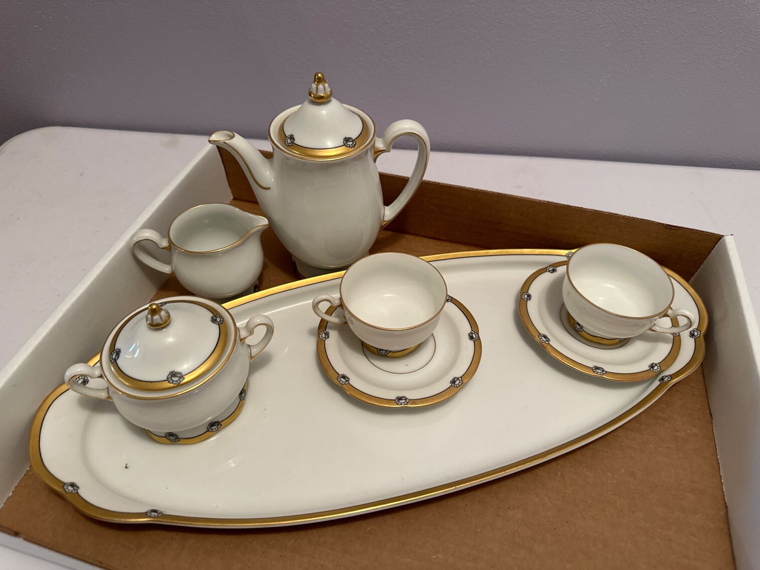 Tea Service Set