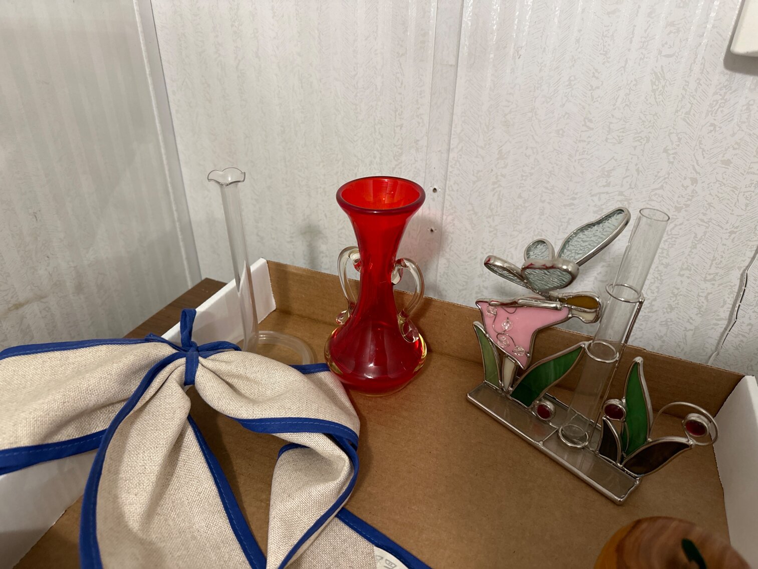 Bud Vases, Hanging Ribbon