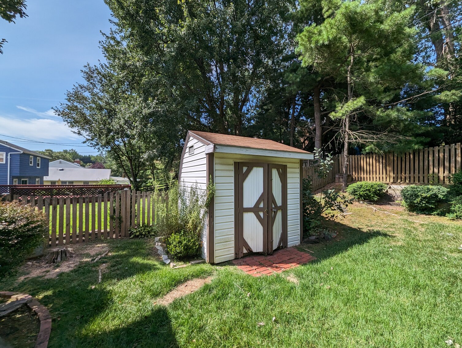 Image for CLEAN 3 BR, 2 BA BRICK & VINYL SIDED RANCHER W/ FENCED REAR YARD