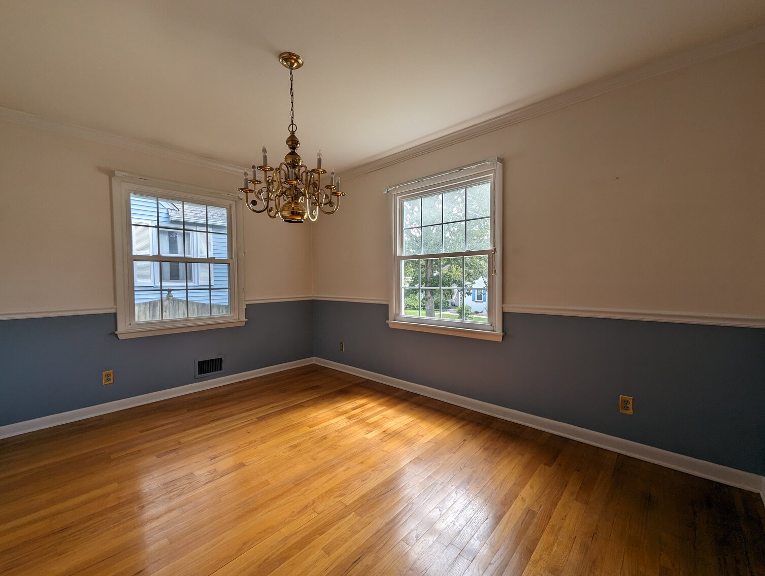 Image for CLEAN 3 BR, 2 BA BRICK & VINYL SIDED RANCHER W/ FENCED REAR YARD