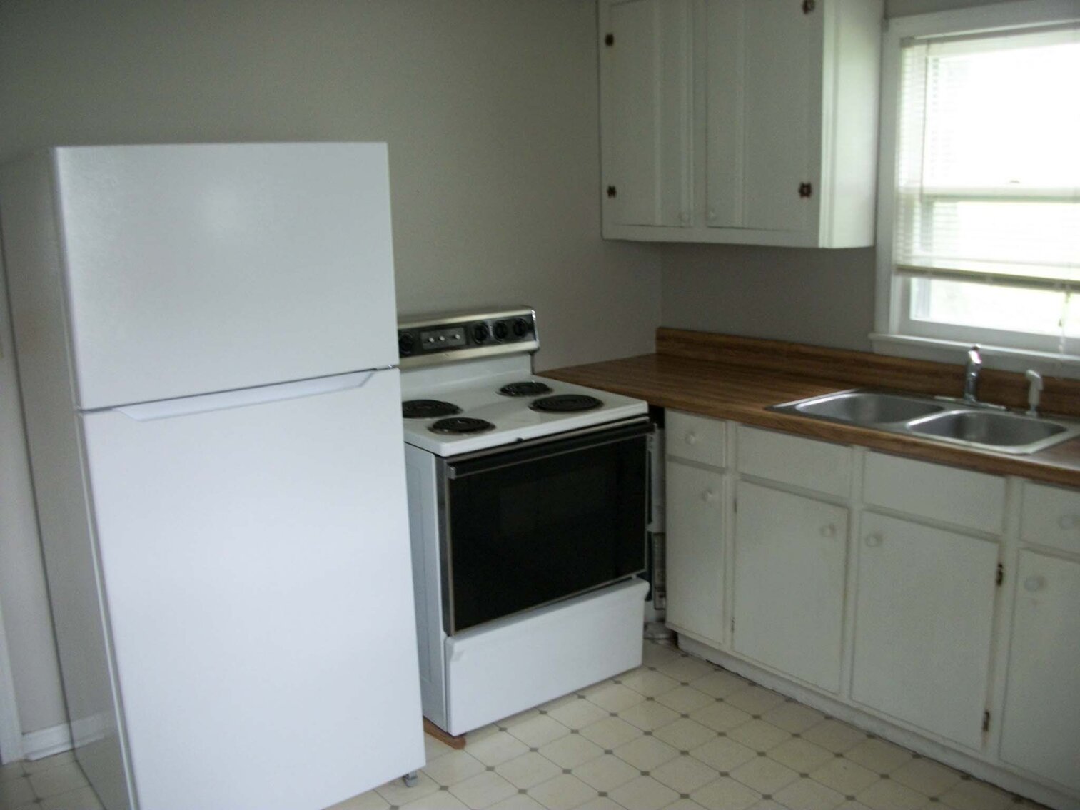 Image for 410 W Adams Street, Woodbury