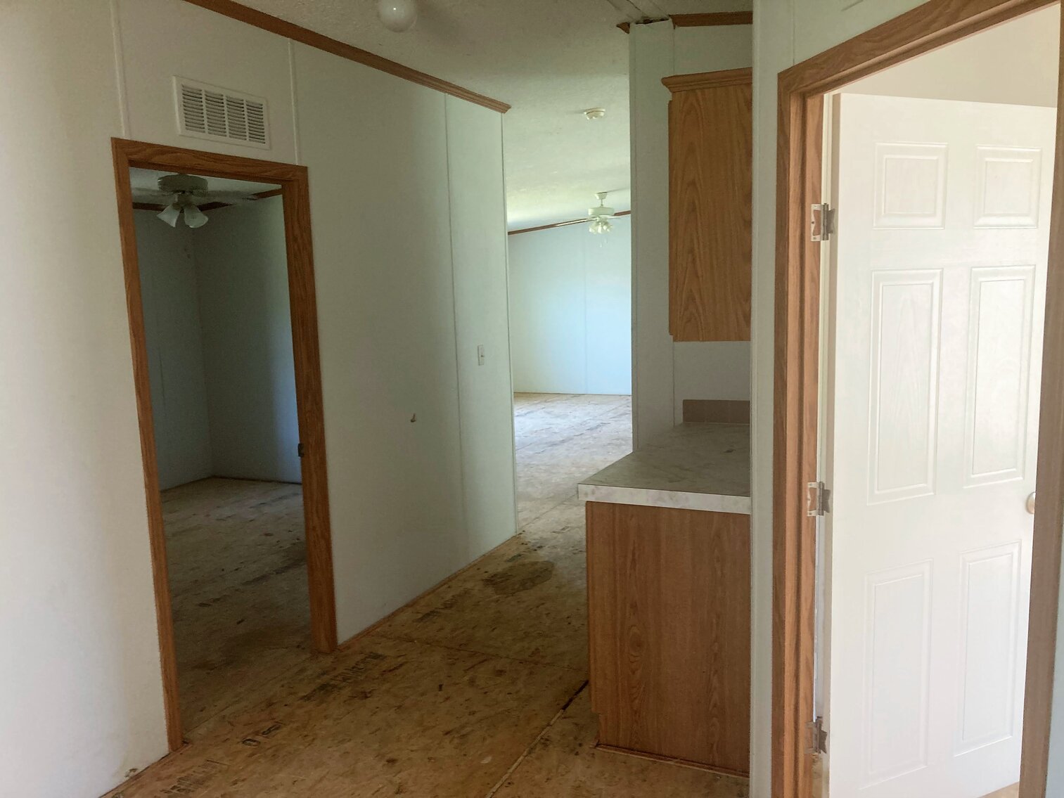 Image for Public Trustee Sale | Spacious 4 Bed/3 Full Bath Single Family Home | 3,016± SF | 4506 Farnham Creek Road | Northern Neck | Farnham, VA