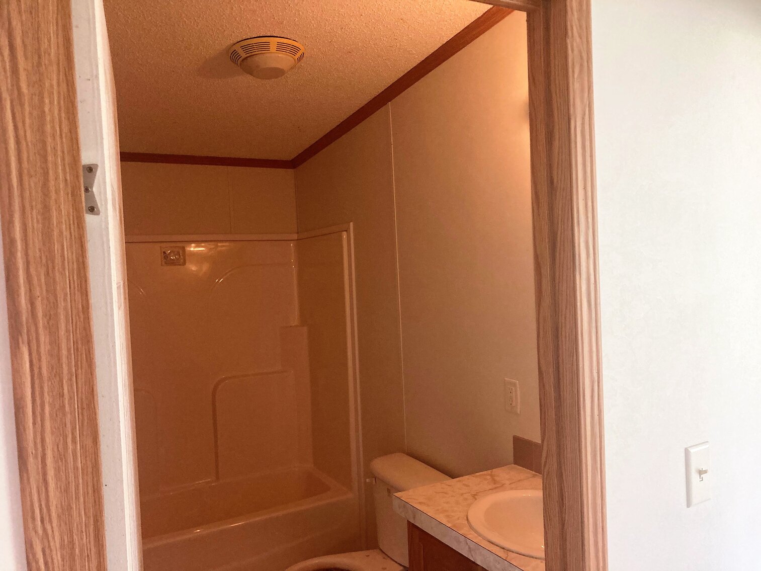 Image for Public Trustee Sale | Spacious 4 Bed/3 Full Bath Single Family Home | 3,016± SF | 4506 Farnham Creek Road | Northern Neck | Farnham, VA