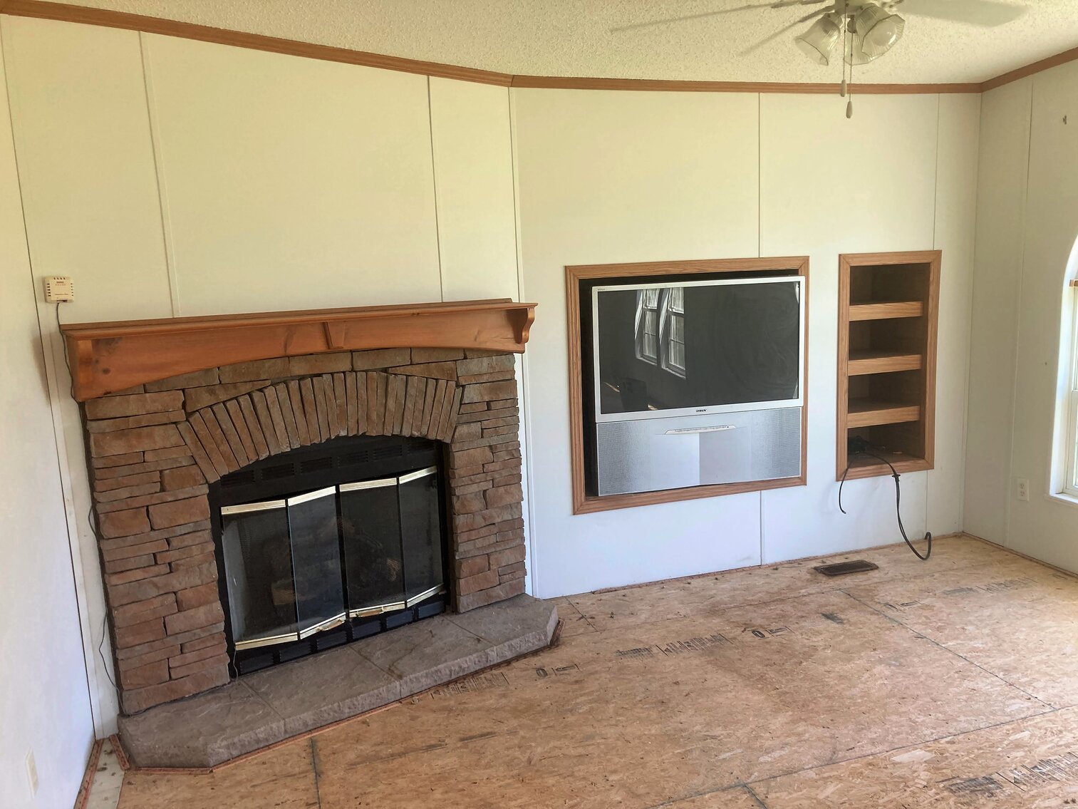 Image for Public Trustee Sale | Spacious 4 Bed/3 Full Bath Single Family Home | 3,016± SF | 4506 Farnham Creek Road | Northern Neck | Farnham, VA