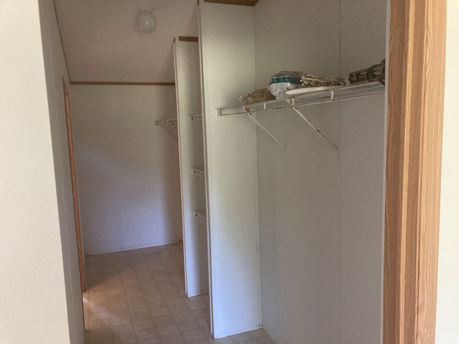 Image for Public Trustee Sale | Spacious 4 Bed/3 Full Bath Single Family Home | 3,016± SF | 4506 Farnham Creek Road | Northern Neck | Farnham, VA