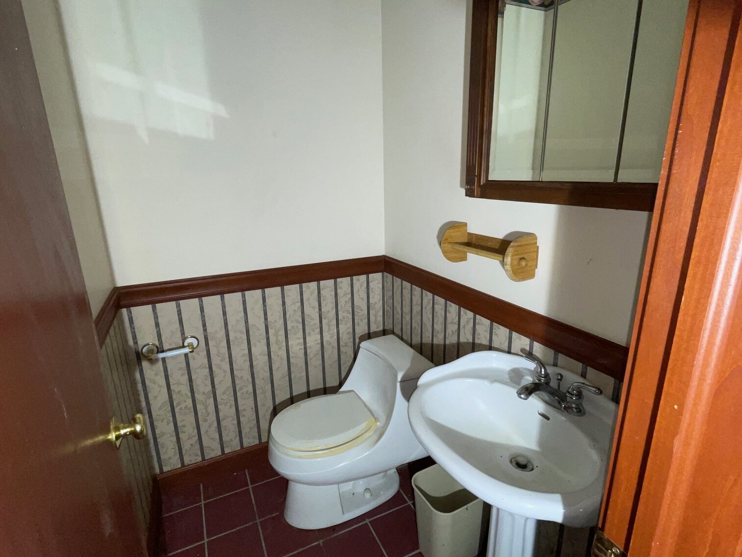 Image for SOLD $104,500 - 2-Story Office Building in Teays Valley