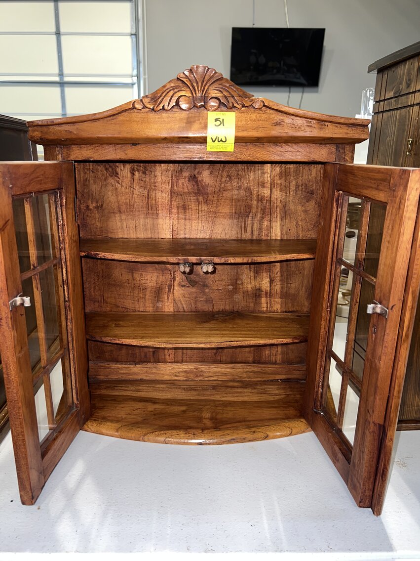 SMALL DISPLAY CABINET