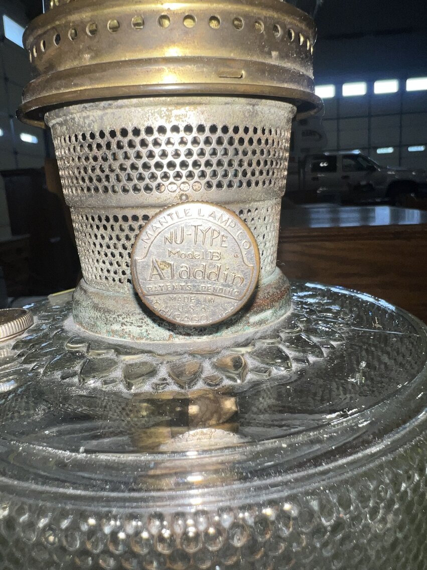 ALADDIN OIL LAMP