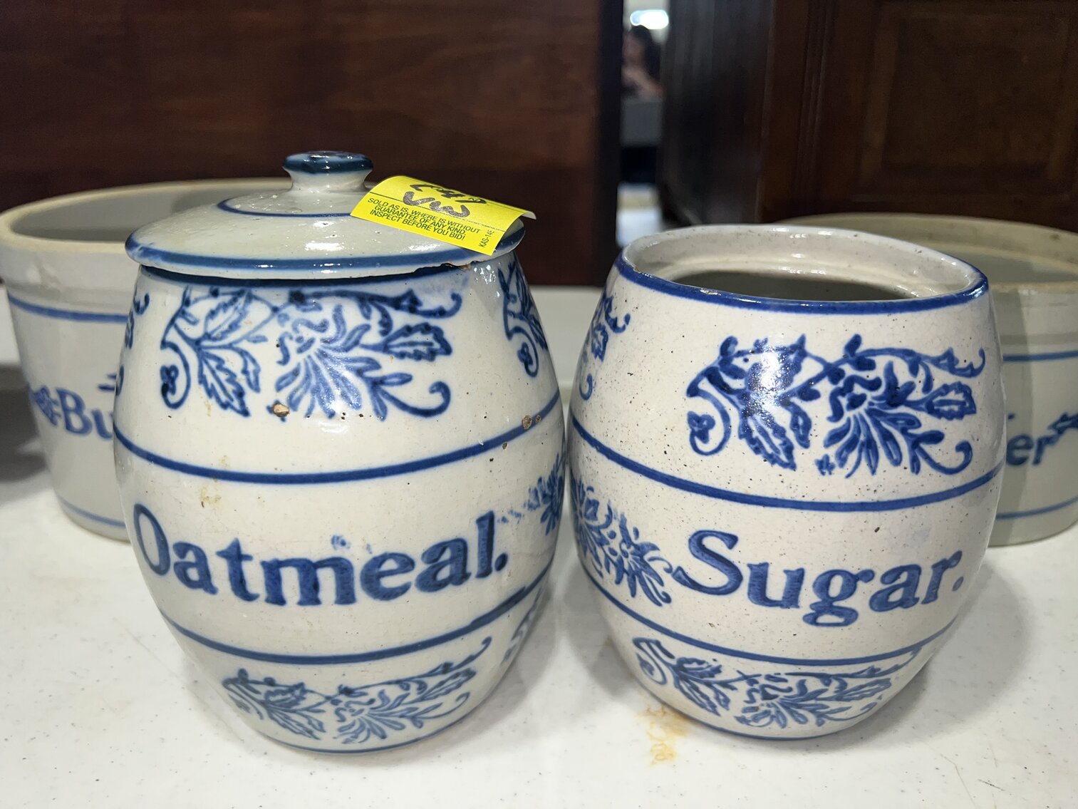 4 STONEWARE PIECES