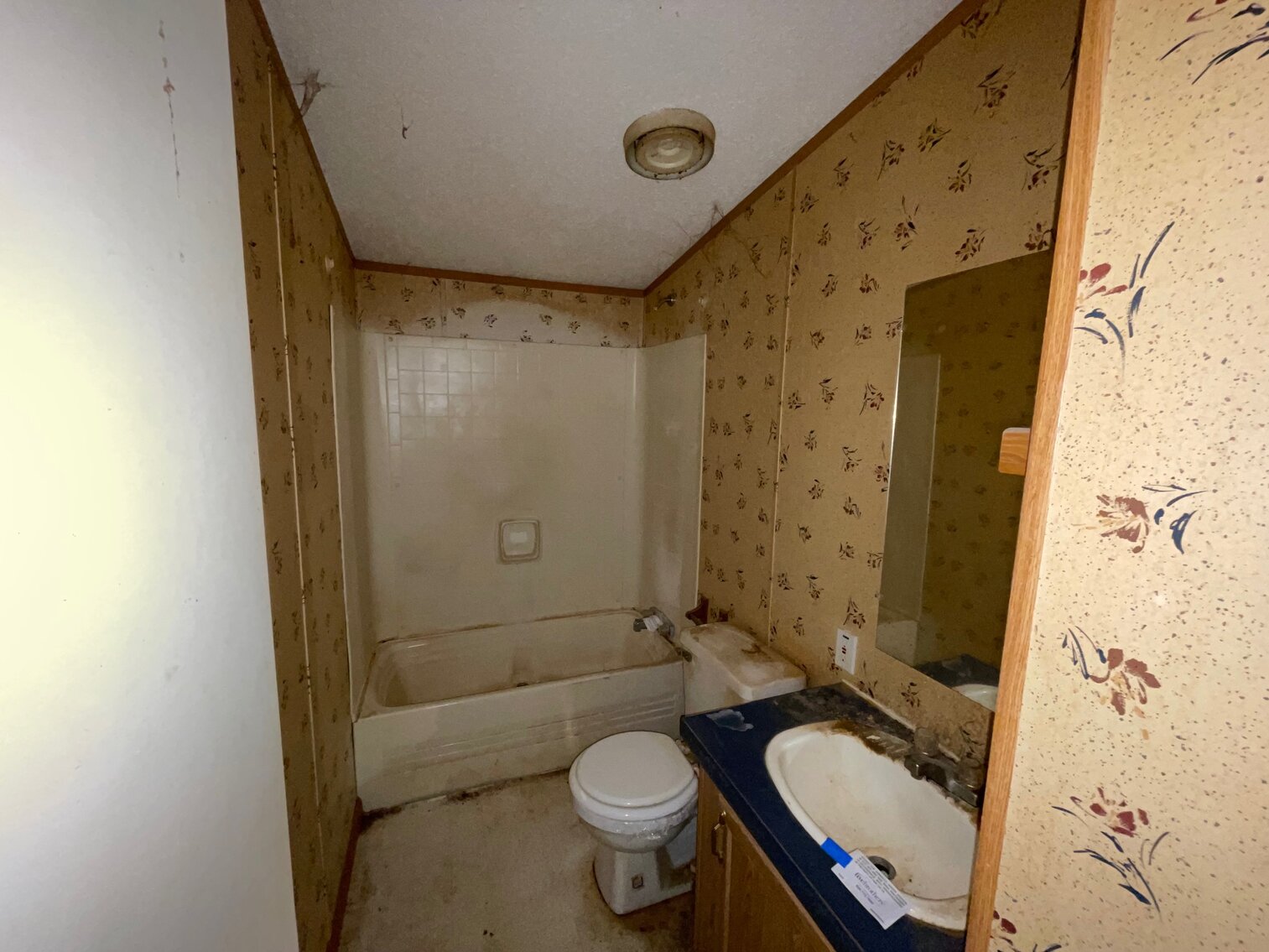 Image for SOLD $23,100 - 3 Bedroom Doublewide Selling to the Highest Bidder