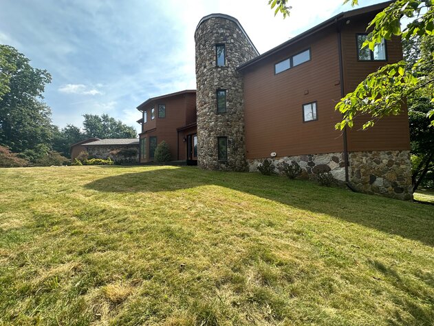 Image for Diamond Pointe Absolute Real Estate Auction