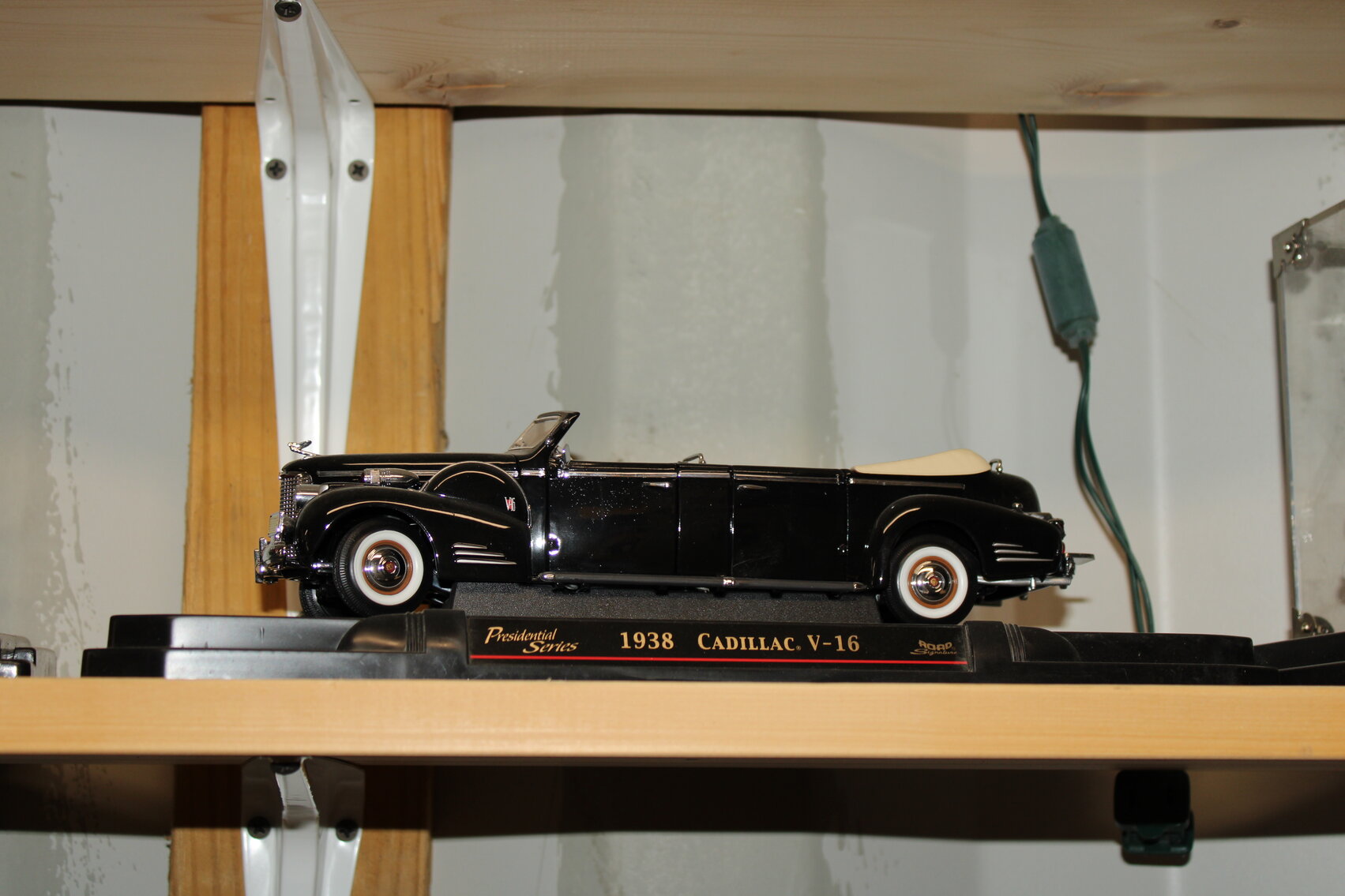 Image for FANTASTIC COLLECTOR'S ESTATE AUCTION