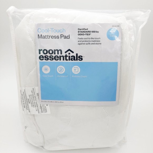 Room Essentials Twin/Twin XL Machine Washable Waterproof Cooling Mattress Pad