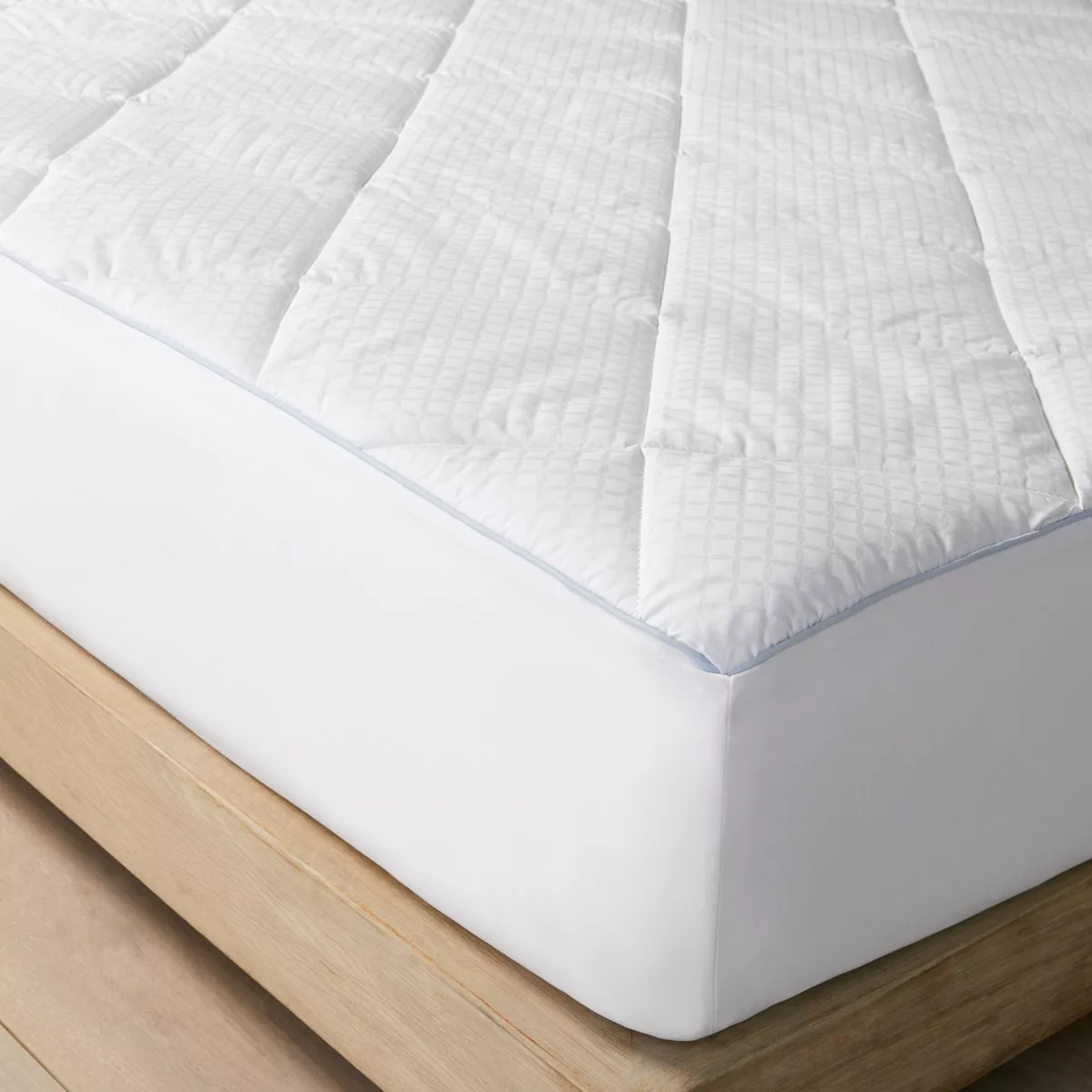 Full Cool Loft™ Mattress Pad - Casaluna™