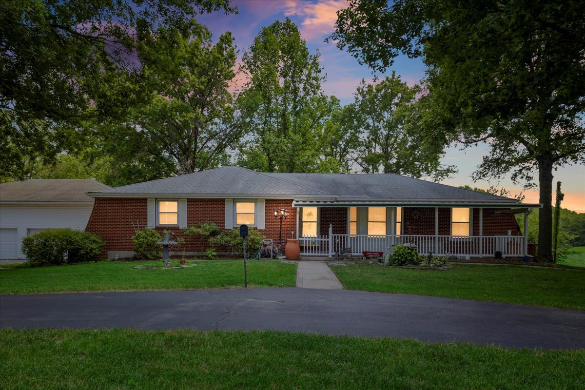 Image for REAL ESTATE AUCTION