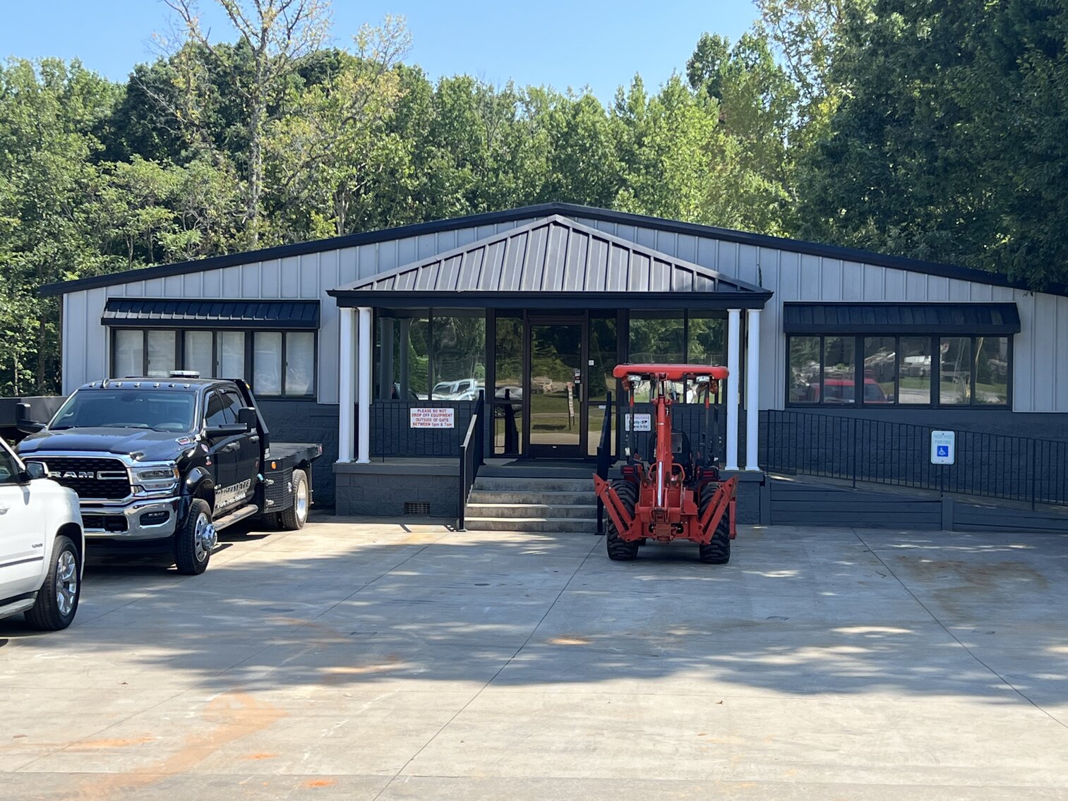 Image for Real Estate of Former Ultimate Equipment Rentals