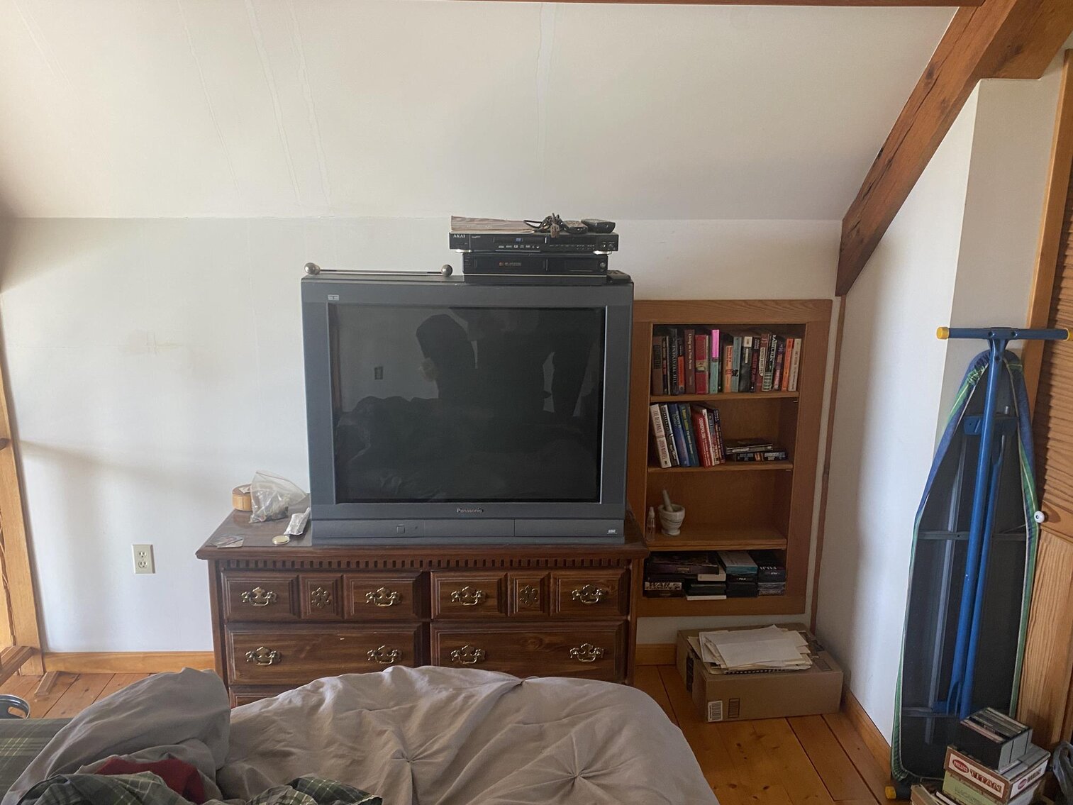 Image for SOLD $275,000 - Cabin on 17 Acres Near Princeton Selling to the Highest Bidder