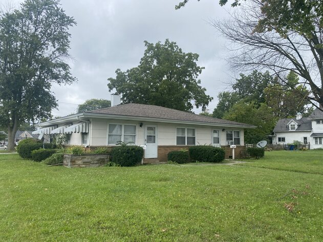 Image for 4676 S Detroit, Toledo, Ohio 43614 and 521 - 527 Magnolia, Toledo, Ohio 43604