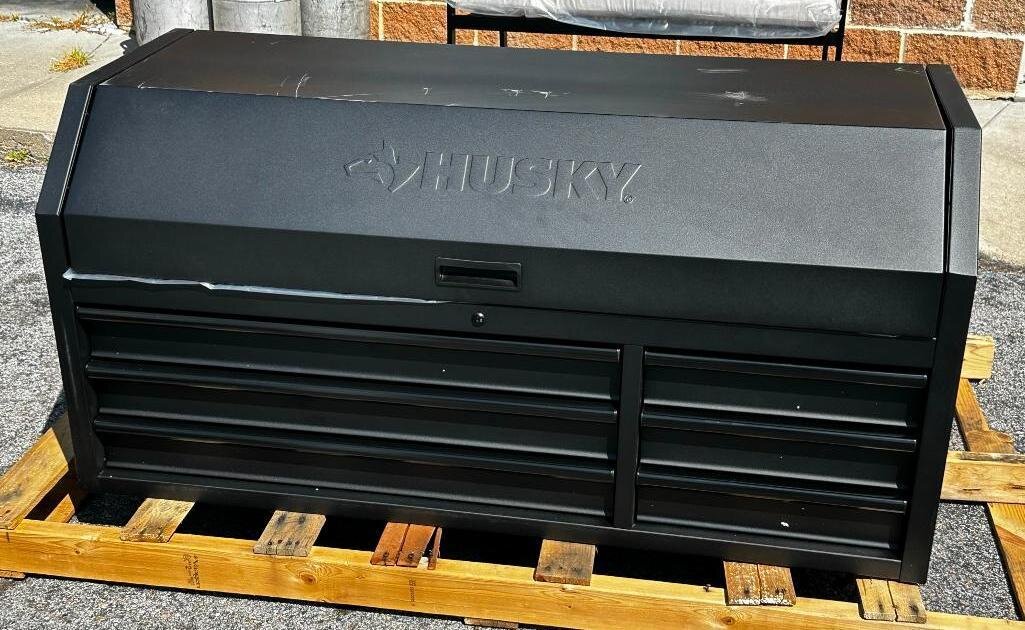 Husky Heavy Duty 56in 18-Drawer Tool Chest, Black, 276.3 Lbs SKU: 1005526333