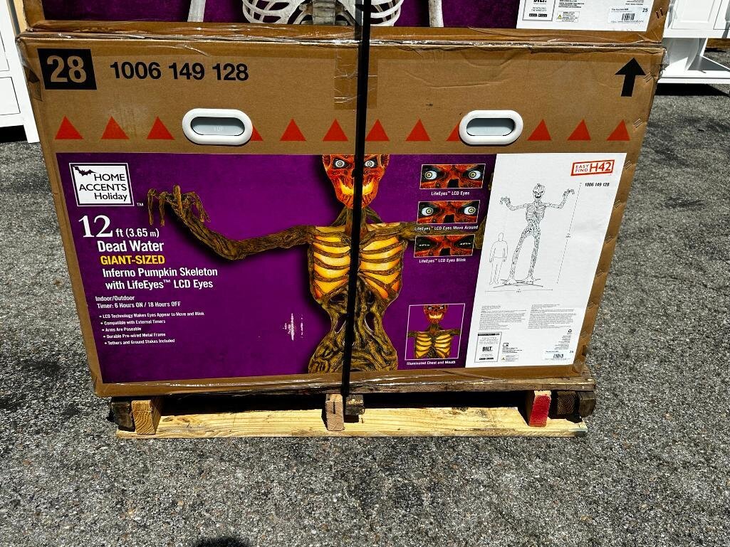 New Home Accents Holiday 12 Feet Dead Water Giant-Sized Inferno Pumpkin Skeleton w LifeEyes LCD Eyes