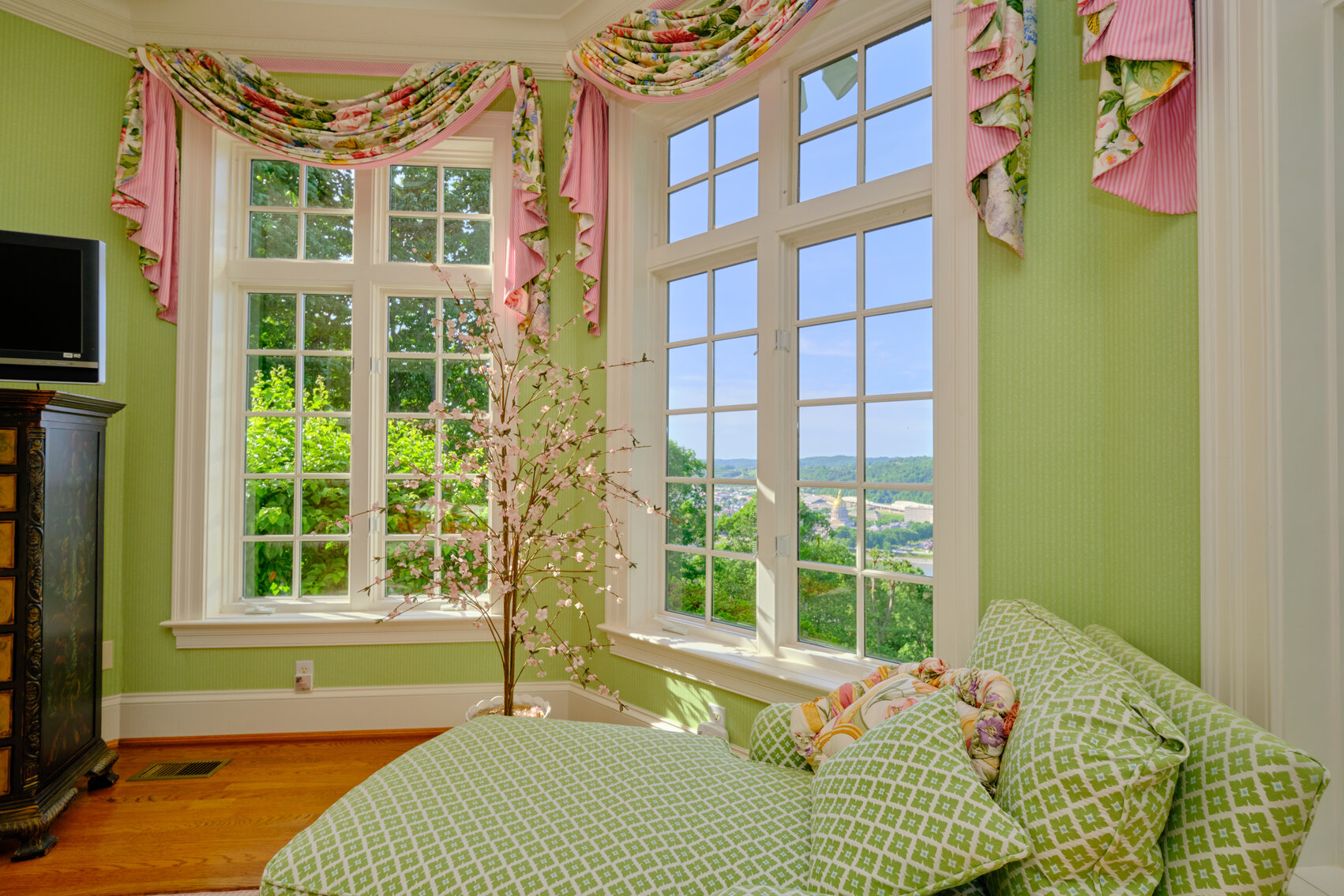 Image for SOLD $1,320,000 - Luxurious 8,000 sqft Home on 13 Acres in Quarry Ridge