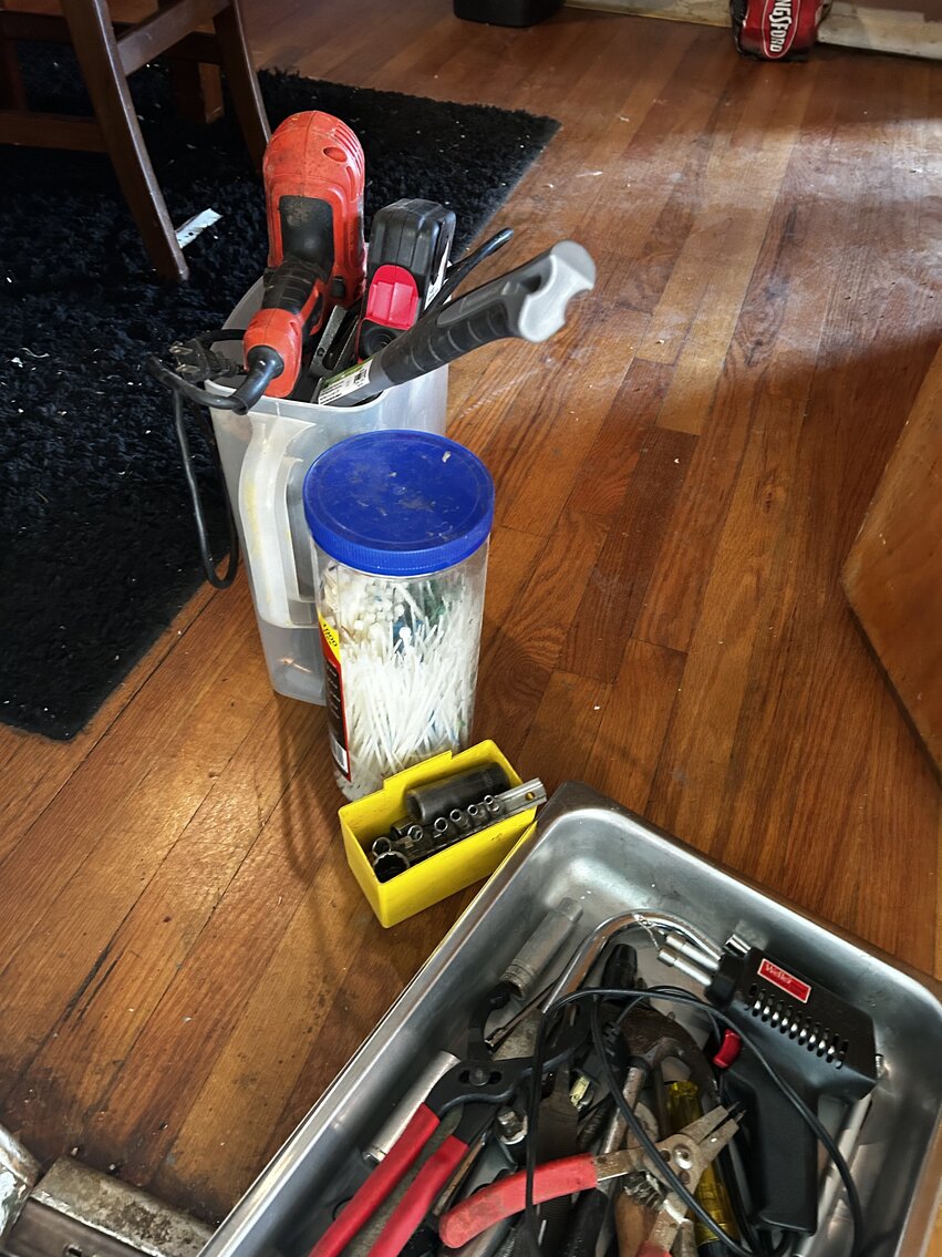 Image for EMERGENCY LAST MINUTE DOUBLE ESTATE AUCTION CARAVAN