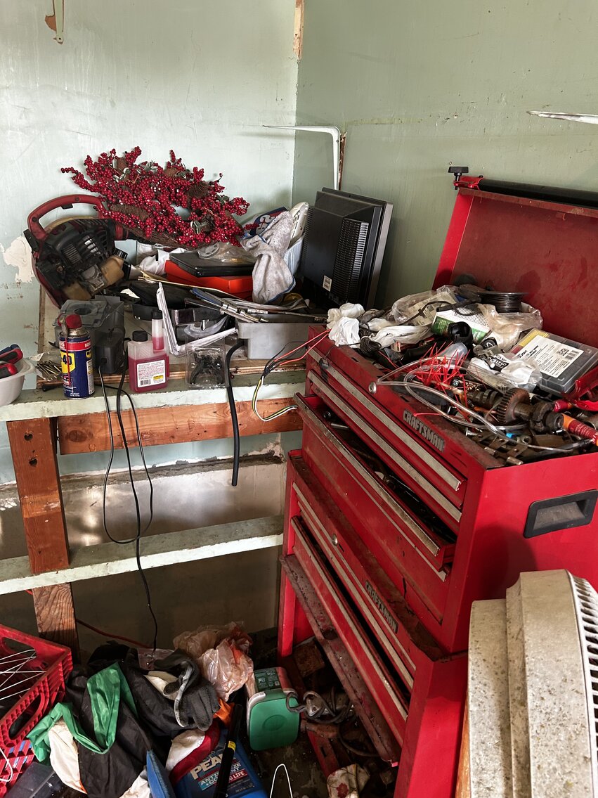 Image for EMERGENCY LAST MINUTE DOUBLE ESTATE AUCTION CARAVAN