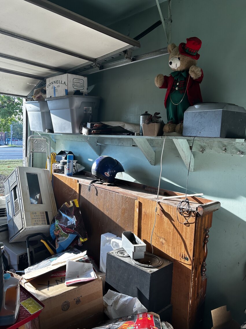 Image for EMERGENCY LAST MINUTE DOUBLE ESTATE AUCTION CARAVAN