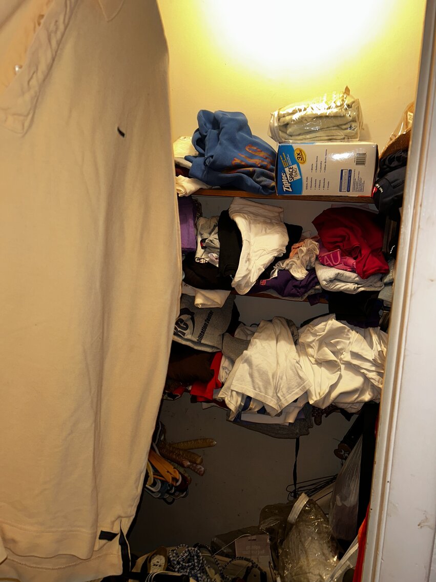 Image for EMERGENCY LAST MINUTE DOUBLE ESTATE AUCTION CARAVAN