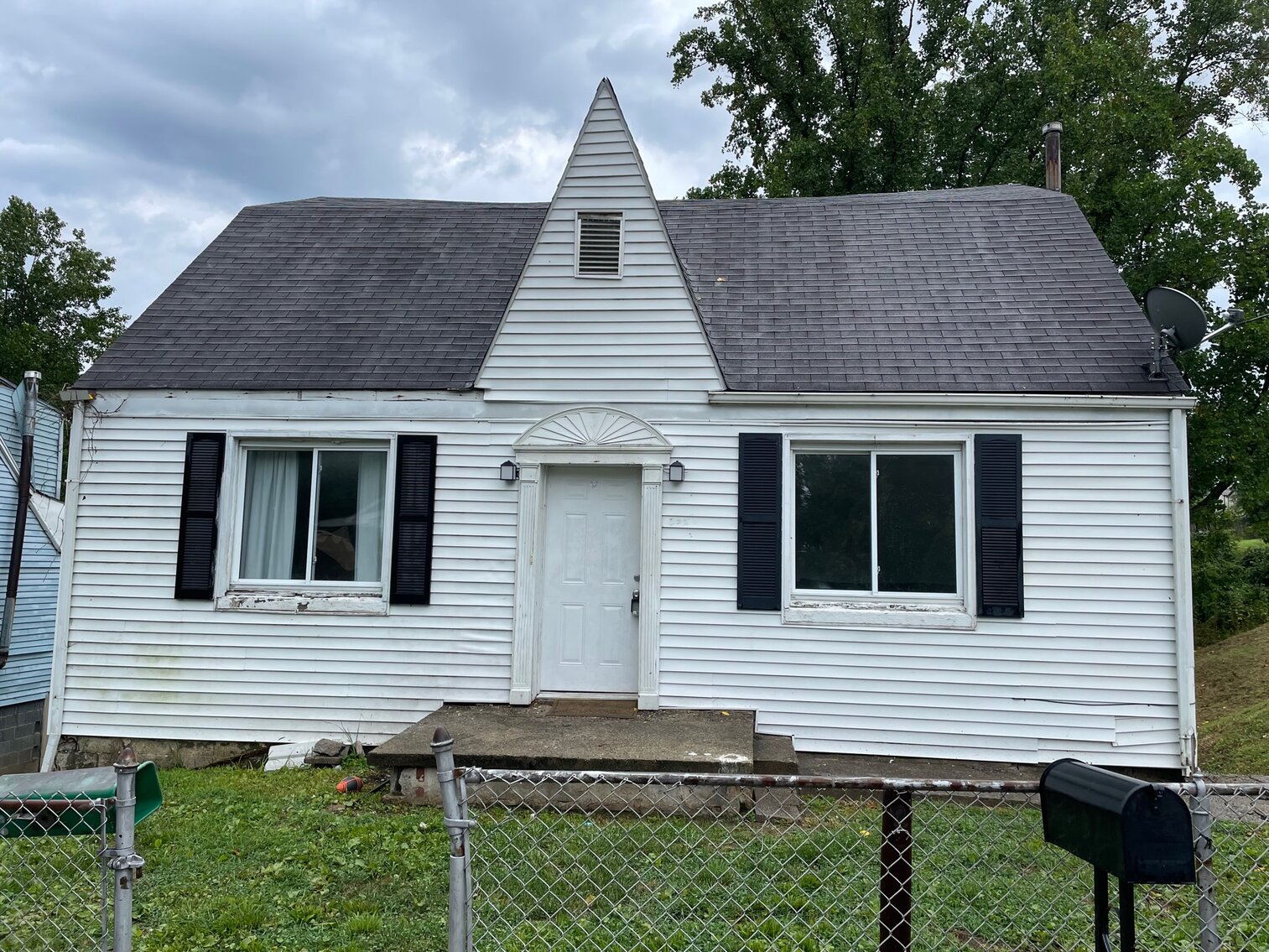 Image for SOLD $22,000 - 3 Bedroom on a Double Lot in South Charleston