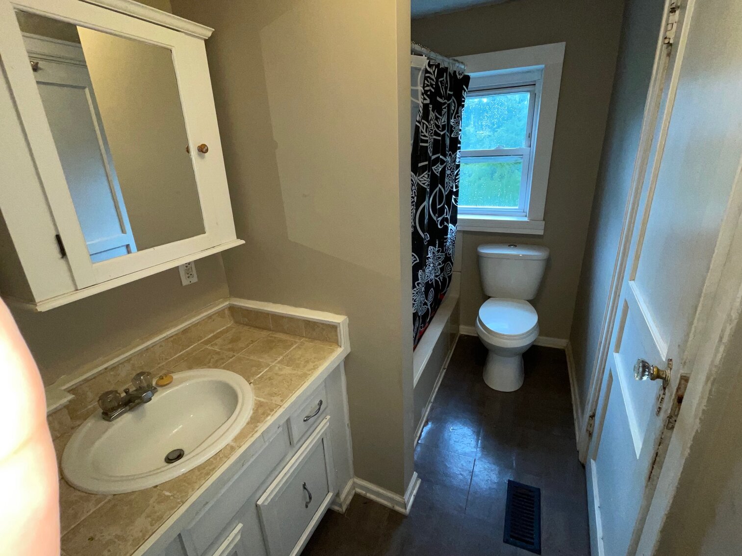 Image for SOLD $22,000 - 3 Bedroom on a Double Lot in South Charleston