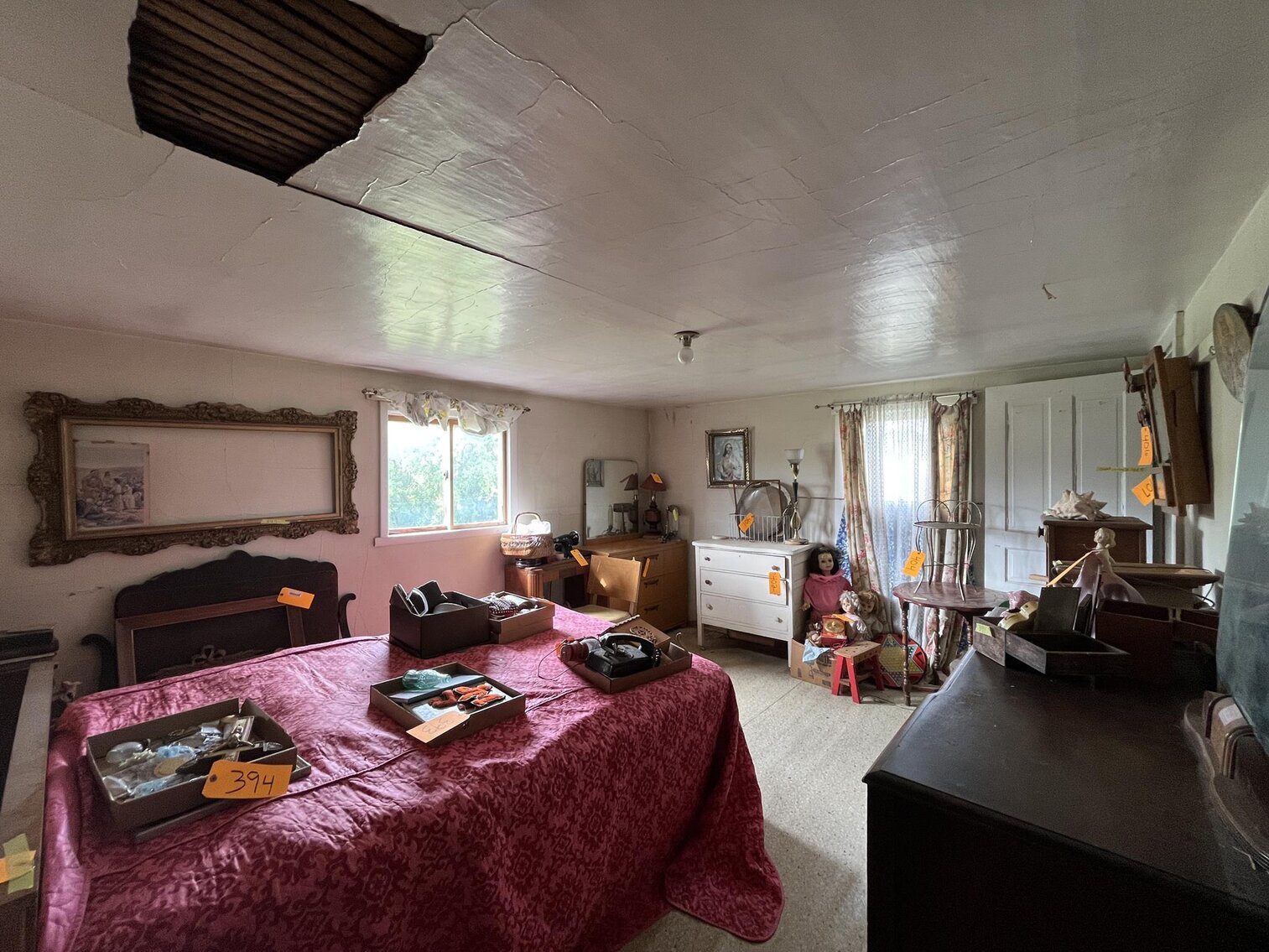 Image for SOLD $41,800 - 3 Bedroom on a Double Lot Selling to the Highest Bidder