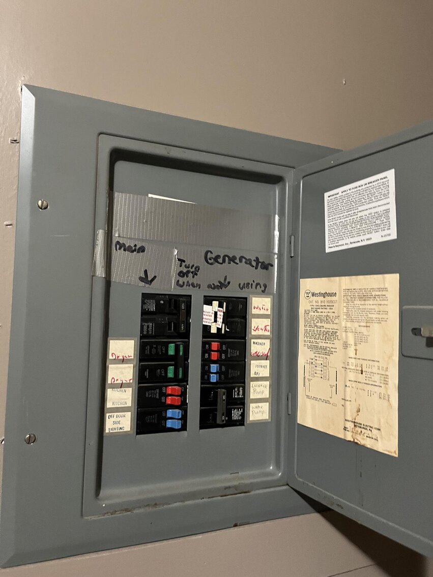 Image for SOLD $71,500 - Move-in Ready 5 Bedroom on 1.63 Acres