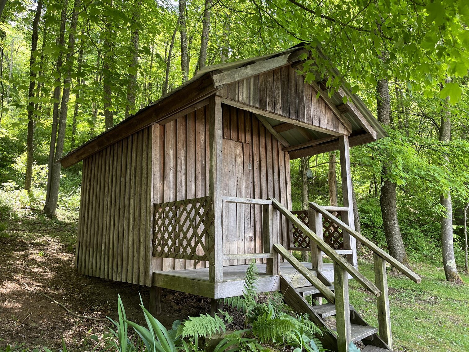 Image for SOLD $71,500 - Move-in Ready 5 Bedroom on 1.63 Acres